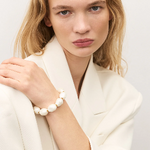 Laden Sie das Bild in den Galerie-Viewer, Braclet VANESSA BARONI Organic Pearl Weiß