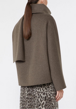 Laden Sie das Bild in den Galerie-Viewer, Jacke ´S MAX MARA Kate
