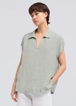 Laden Sie das Bild in den Galerie-Viewer, Blusentop ASPESI Salbei
