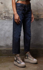 Laden Sie das Bild in den Galerie-Viewer, Jeans R13 Boy Straight Avery Indigo
