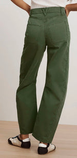 Laden Sie das Bild in den Galerie-Viewer, Hose VERONICA BEARD Sloan
