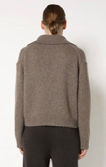 Laden Sie das Bild in den Galerie-Viewer, Pullover SMINFINITY Fluffy Eaton Jumper

