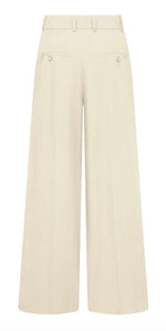Laden Sie das Bild in den Galerie-Viewer, Hose ROSSI Ivon Coloured Soft Denim Vanille
