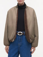 Laden Sie das Bild in den Galerie-Viewer, Wendejacke STUDIO  AR Etta Fake Fur
