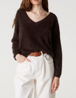 Laden Sie das Bild in den Galerie-Viewer, Pullover ABSOLUT CASHMERE Brownie

