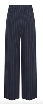 Laden Sie das Bild in den Galerie-Viewer, Hose ROSSI Noa Flanell Chalk Stripe
