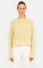 Laden Sie das Bild in den Galerie-Viewer, Pullover ANNA V BERG Gina Lime
