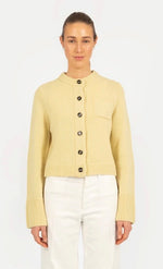 Laden Sie das Bild in den Galerie-Viewer, Cardigan ANNA V BERG Lilly Lime

