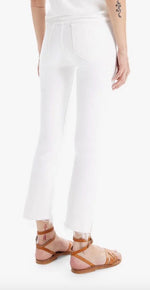 Laden Sie das Bild in den Galerie-Viewer, Jeans MOTHER Insider Crop Step Fray
