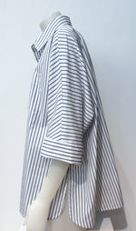 Laden Sie das Bild in den Galerie-Viewer, Bluse ´S MAX MARA Avenue Azurblau
