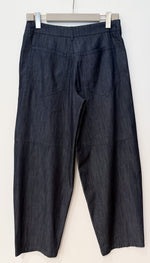 Laden Sie das Bild in den Galerie-Viewer, Hose ´S MAX MARA Peplo
