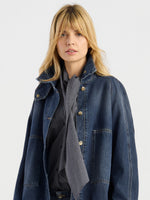 Laden Sie das Bild in den Galerie-Viewer, Jacke SOSUE Oversized Denim Bomber

