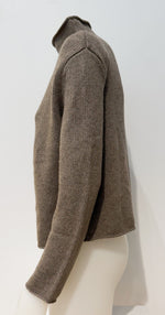 Laden Sie das Bild in den Galerie-Viewer, Pullover LISA YANG Nelsie Truffle
