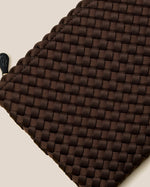 Laden Sie das Bild in den Galerie-Viewer, Tasche NAGHEDI Nomad Hobo Chocolate
