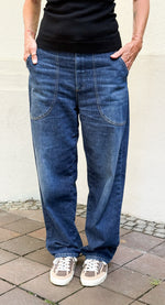 Laden Sie das Bild in den Galerie-Viewer, Hose LATINO Elide Denim
