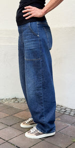 Laden Sie das Bild in den Galerie-Viewer, Hose LATINO Elide Denim
