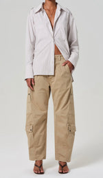 Laden Sie das Bild in den Galerie-Viewer, Hose CITIZENS OF HUMANITY Flight Pants Catalina
