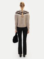 Laden Sie das Bild in den Galerie-Viewer, Pullover ANNA V BERG Laura Fair Isle Almond Powder
