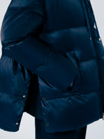 Laden Sie das Bild in den Galerie-Viewer, Jacke MAX MARA THE CUBE Nerine Navy
