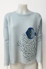 Laden Sie das Bild in den Galerie-Viewer, Pullover THEHOLYGOAT Emmy Blue Fish
