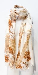Laden Sie das Bild in den Galerie-Viewer, Schal FRIENDLY HUNTING Scarf Square Garden Eden
