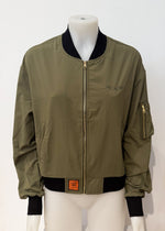 Laden Sie das Bild in den Galerie-Viewer, Jacke BOMBERS ORIGINAL MA1 Light Khaki
