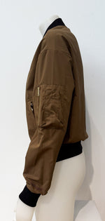 Laden Sie das Bild in den Galerie-Viewer, Jacke BOMBERS ORIGINAL MA1 Light Braun
