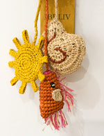 Laden Sie das Bild in den Galerie-Viewer, Taschenanhänger IBELIV Sun
