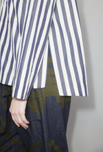 Laden Sie das Bild in den Galerie-Viewer, Hemdbluse ODEEH Stripe
