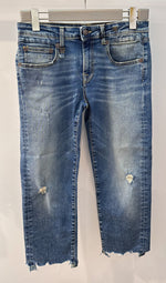 Laden Sie das Bild in den Galerie-Viewer, Jeans R13 Boy Straight Carlton Rips
