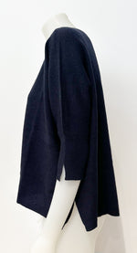 Laden Sie das Bild in den Galerie-Viewer, Pullover THE HOLYGOAT Noce Short Navy
