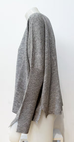 Laden Sie das Bild in den Galerie-Viewer, Pullover THE HOLYGOAT Noce Grey
